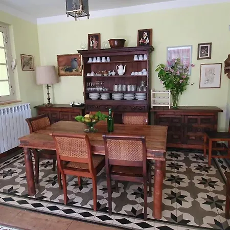 La Casona De La Vega, Ca-1497-as Landhuis